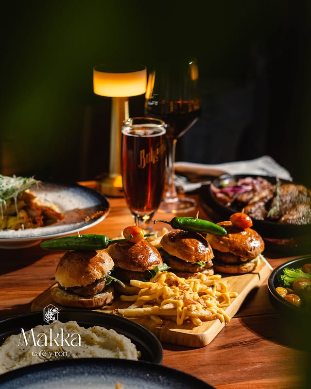 Makka Restaurante Bar Celaya 6