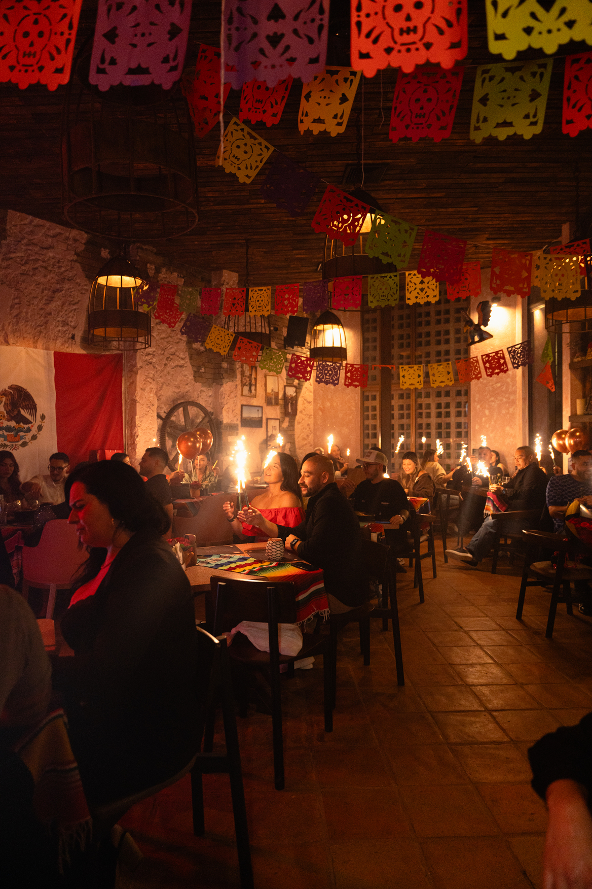 Dos Santos Cantina Cali 5