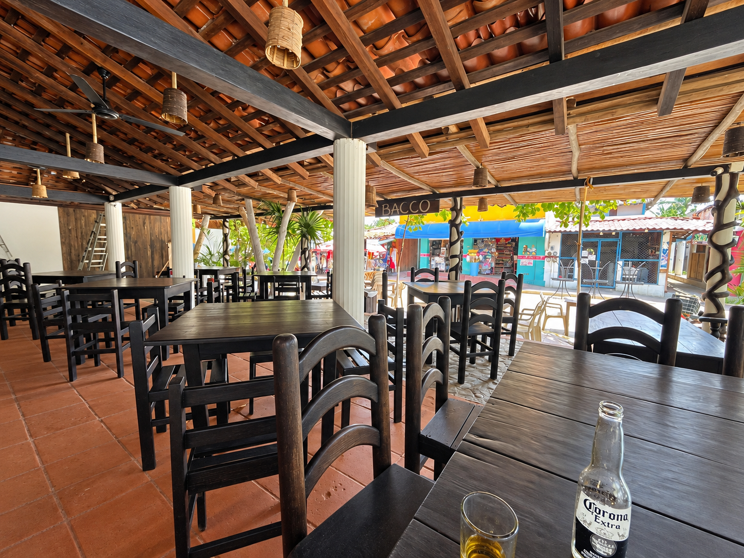 Bacco Zipolite 9