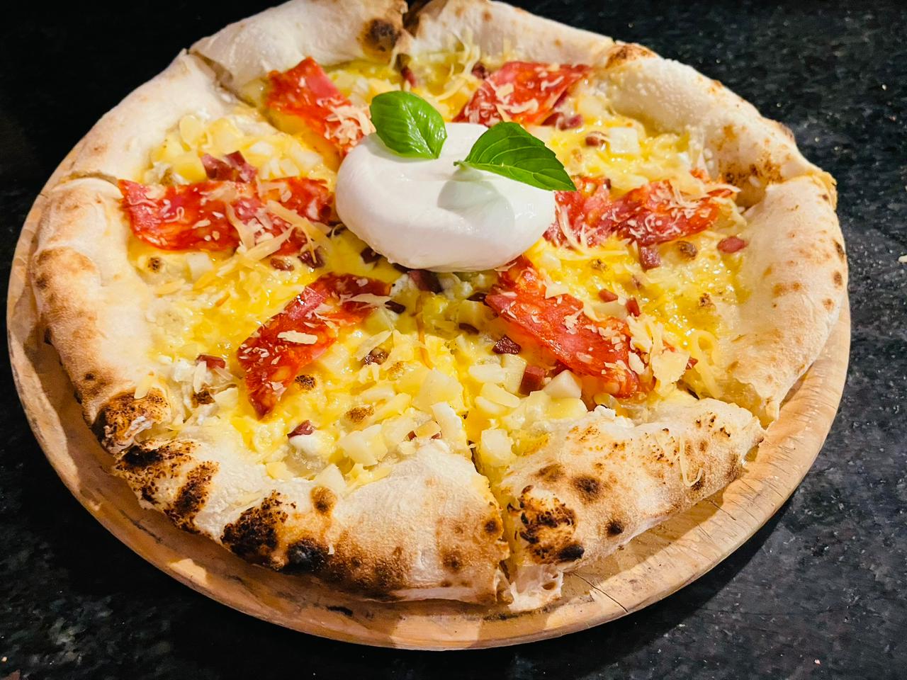 Oliva pizza a la leña Morelia 6