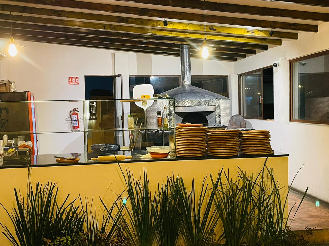 Oliva pizza a la leña Morelia 7