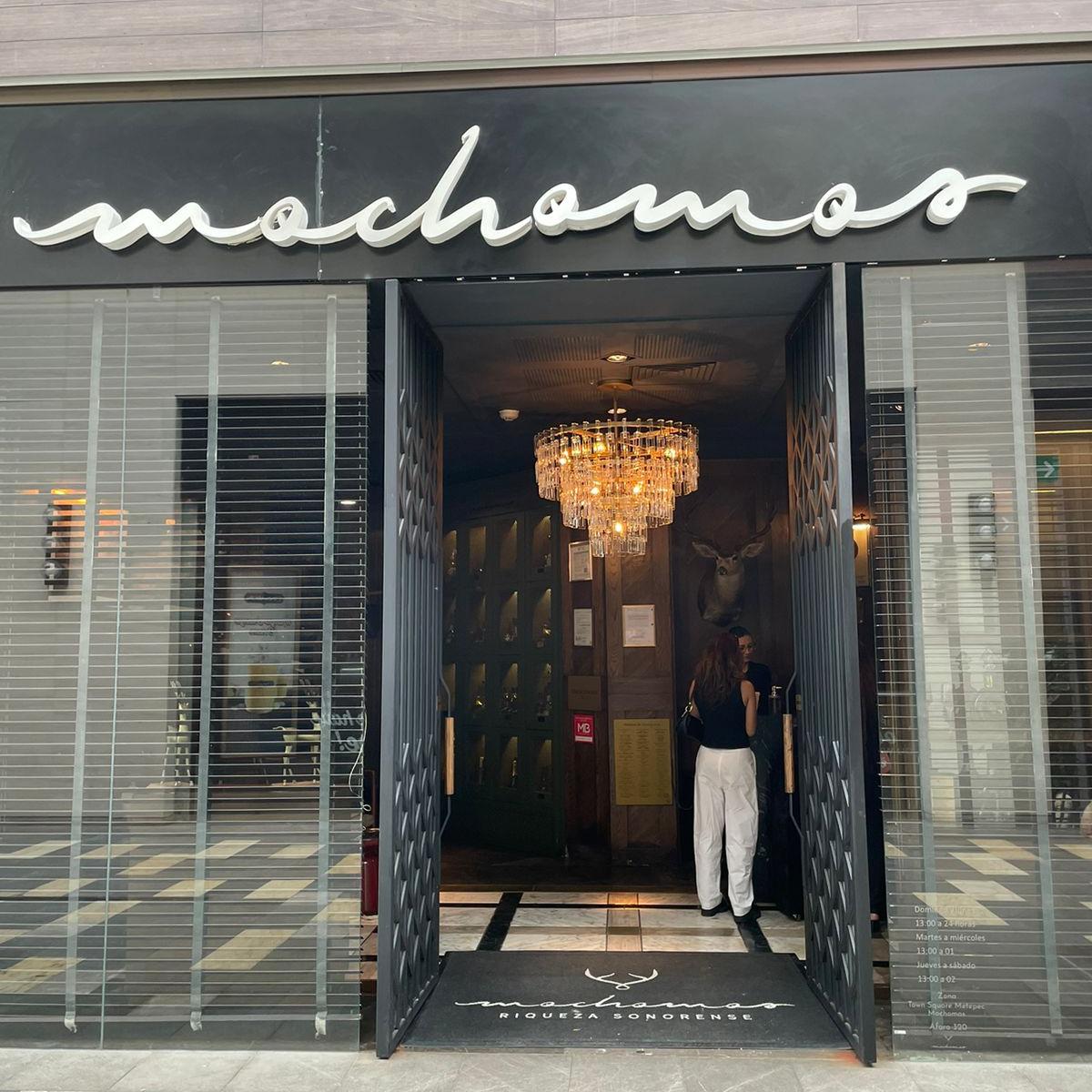 Restaurante Mochomos Metepec 14